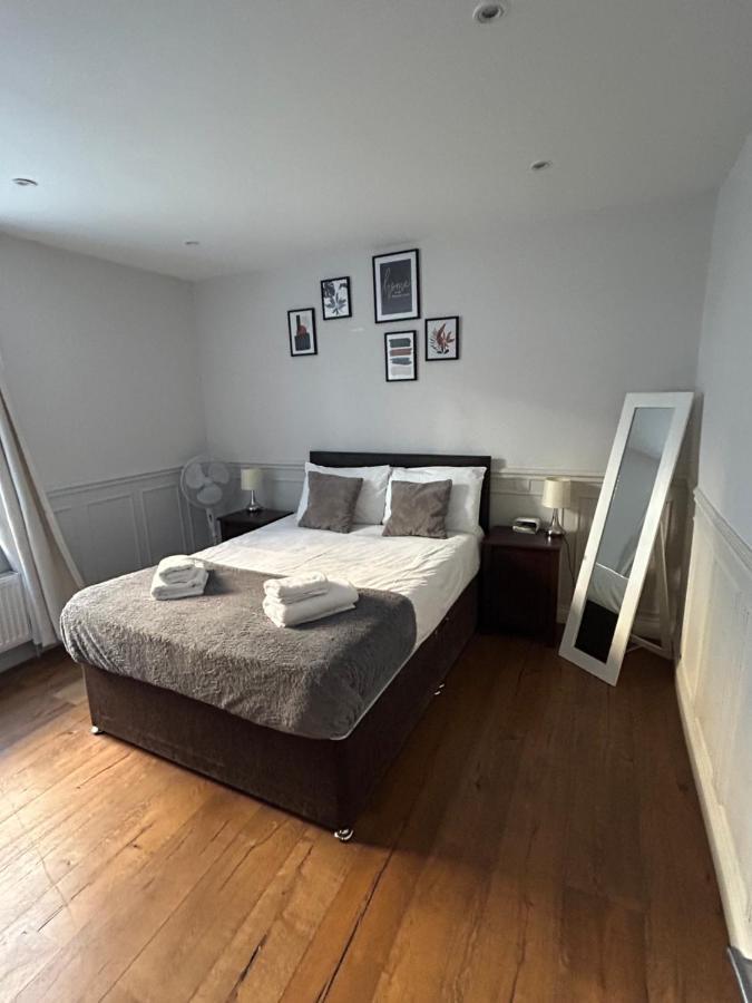 Luxurious Central Soho Apartment Лондон Экстерьер фото