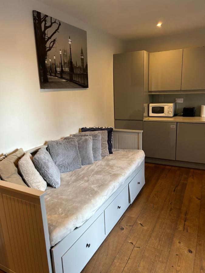 Luxurious Central Soho Apartment Лондон Экстерьер фото